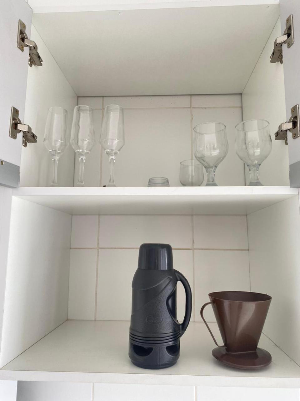 Ape 201 - Cama King, Wifi, Garagem Coberta, Portaria 24h, Centro *